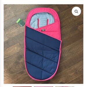 LAST ONE! L.L. Bean Pink and Navy Kids Snow Bunting  NWT